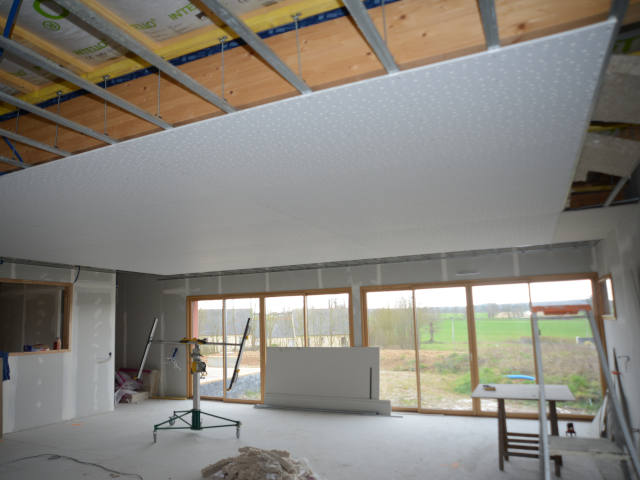 maison du pas sage cloisons bandes plafond2 maison du pas sage cloisons bandes plafond2